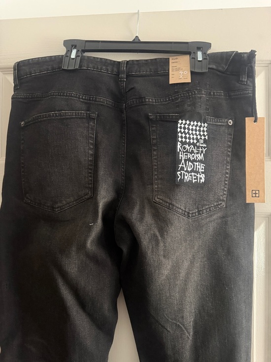 Ksubi Other - Ksubi Black Slim Straight Jeans with White Back-Pocket Graphic